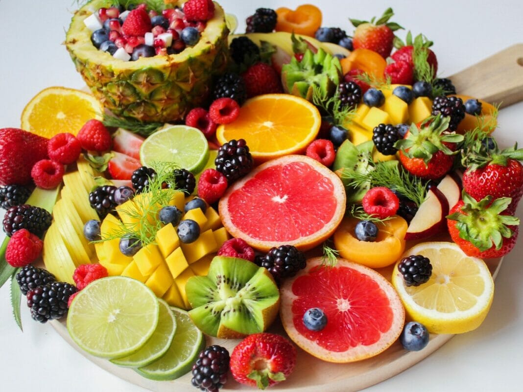 7 Amazing benefits of fruit salad