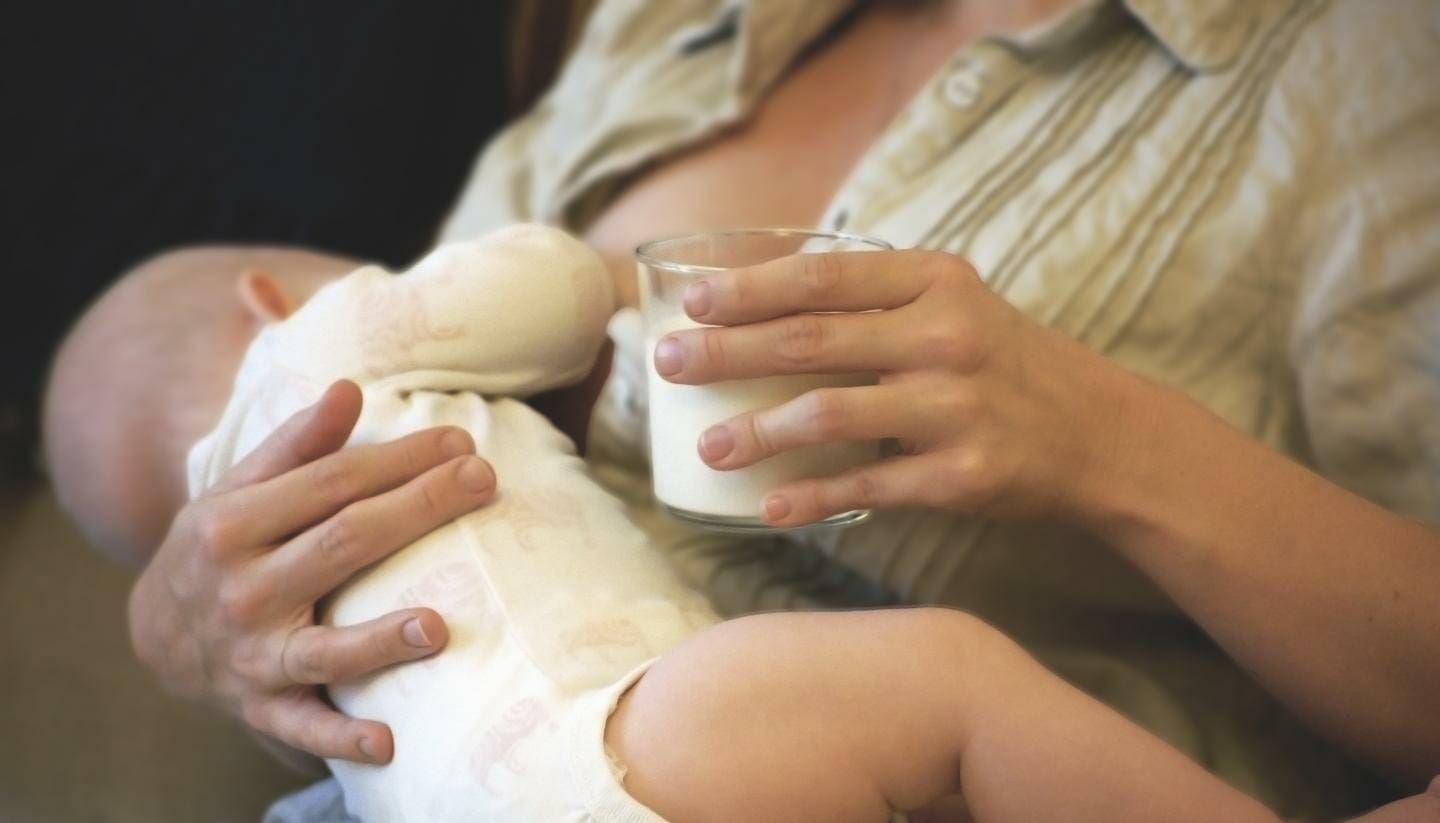 Bad Breastfeeding Habits That Hurts Your Baby