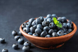 a bowl of blueberries